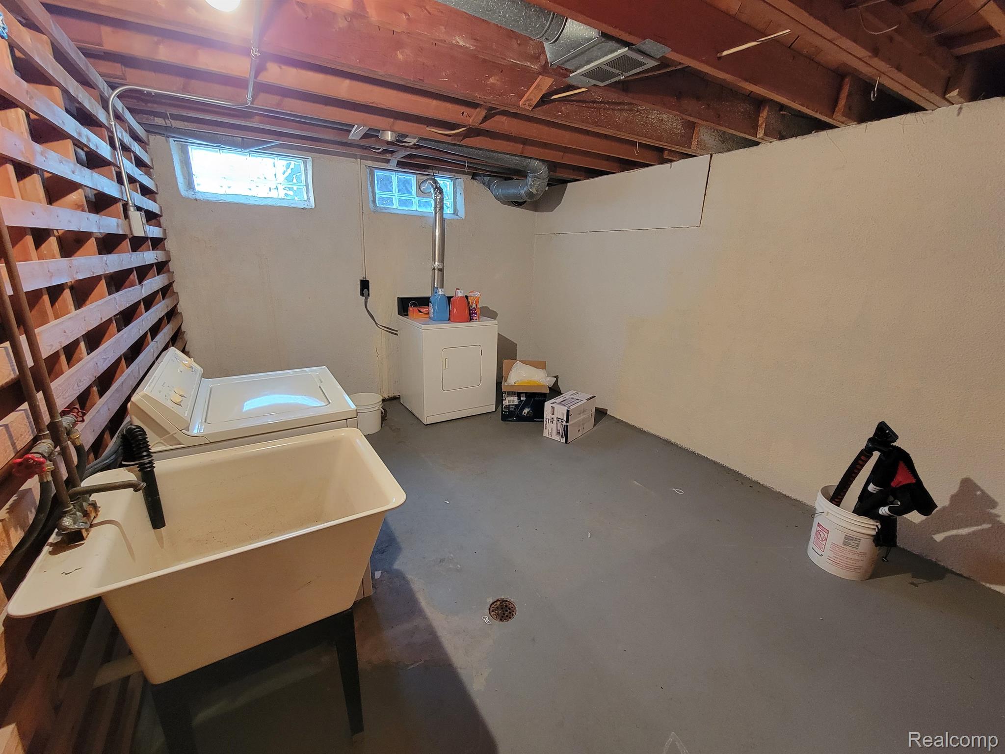 29260 Hoover Road Warren, MI 48093 - Photo 11 of 11 Gallery Image 11