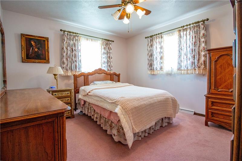 159 Easton Road Hermitage, PA 16148 - Photo 11 of 22 Gallery Image 11