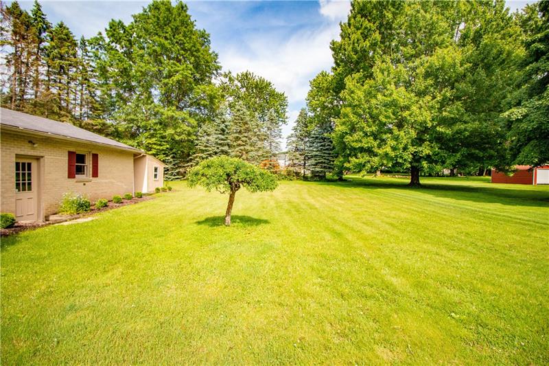 159 Easton Road Hermitage, PA 16148 - Photo 19 of 22 Gallery Image 19