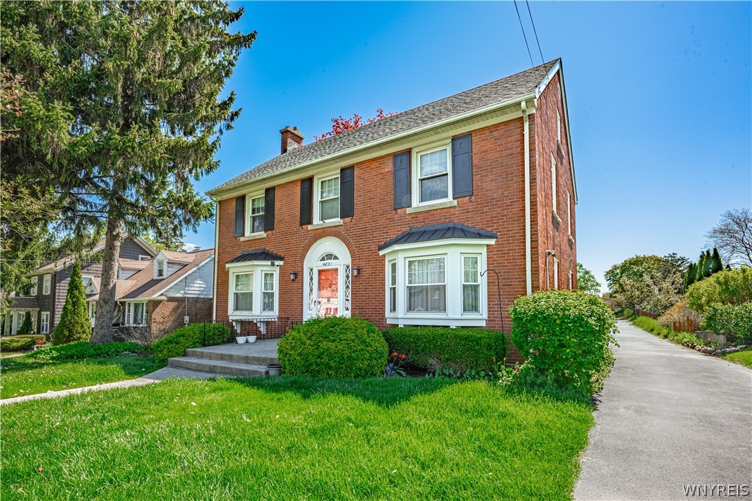 4831 Lewiston Road Niagara Falls, NY 14305 - Photo 3 of 46