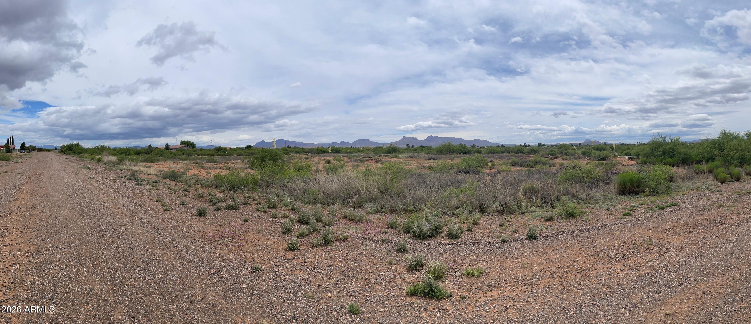-- St Douglas Az 85607, Unit 2 Douglas, AZ 85607 - Photo 1 of 6 IMG_9158