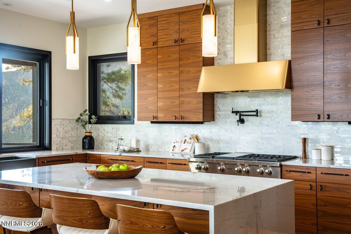 200 Overlook Court Carson City, NV 89705 - Photo 8 of 40 Kitchen