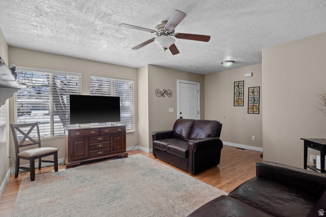 981 East 100 South Payson, UT 84651 - Photo 3 of 21