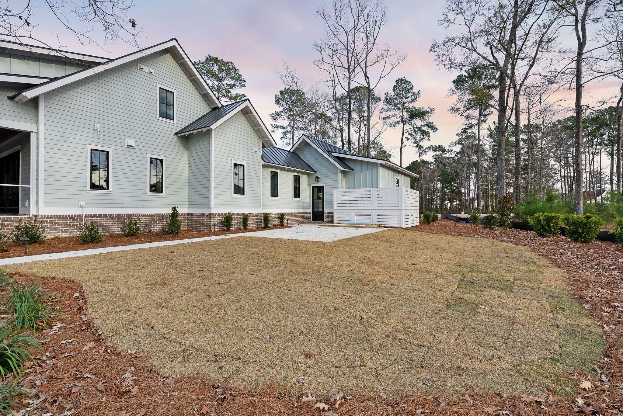 111 Peninsula Drive Ravenel, SC 29470 - Photo 65 of 130 15-web-or-mls-Barclay Media Co -12