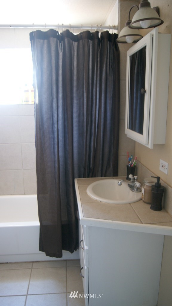 19487 Ellison Road Mount Vernon, WA 98274 - Photo 7 of 14 Gallery Image 7