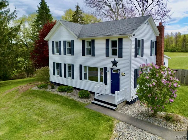 $299,900 | 1223 Mt Hope Avenue, Oneida, NY 13421
