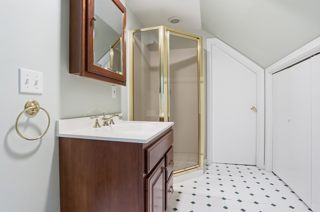 42 Crescent Road Concord, MA 01742 - Photo 31 of 40