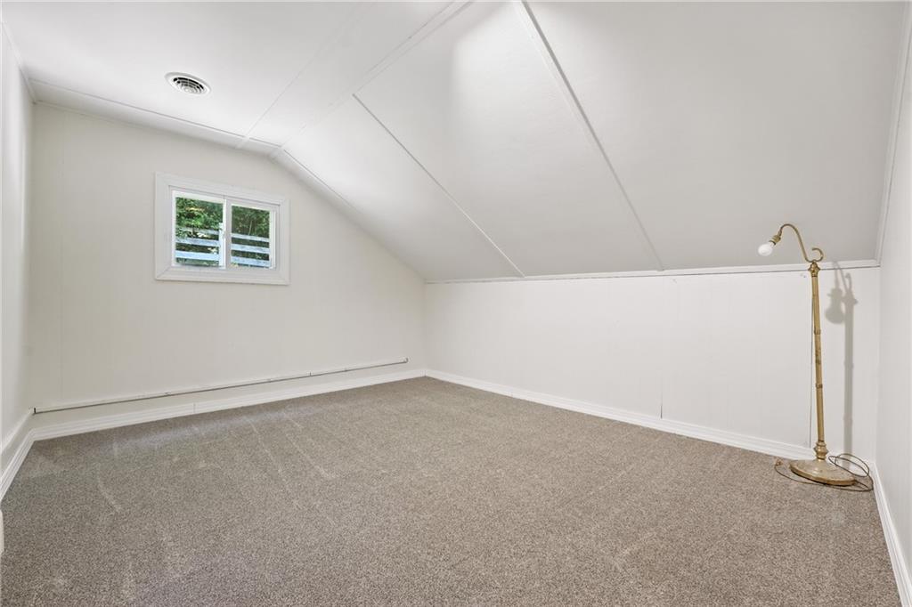 280 Rockdale Road Butler, PA 16002 - Photo 20 of 30 an empty room with a window