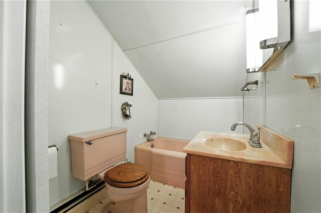 280 Rockdale Road Butler, PA 16002 - Photo 21 of 30 a bathroom with a sink toilet and a mirror