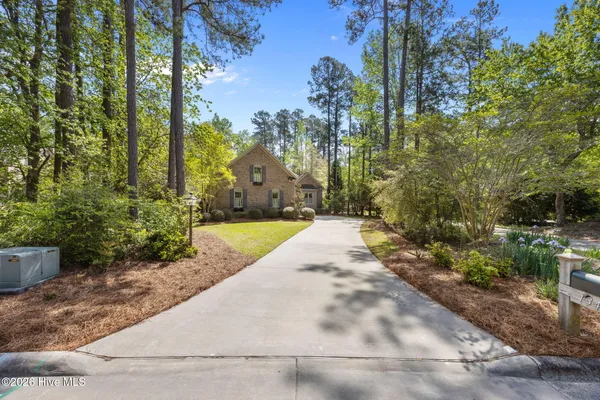 $655,000 | 134 St Andrews Circle, New Bern, NC 28562