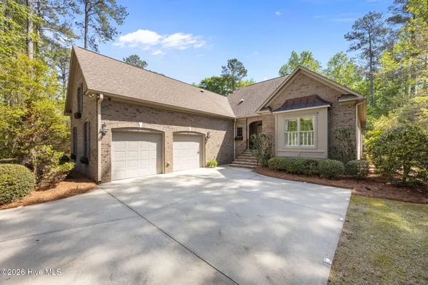 $655,000 | 134 St Andrews Circle, New Bern, NC 28562