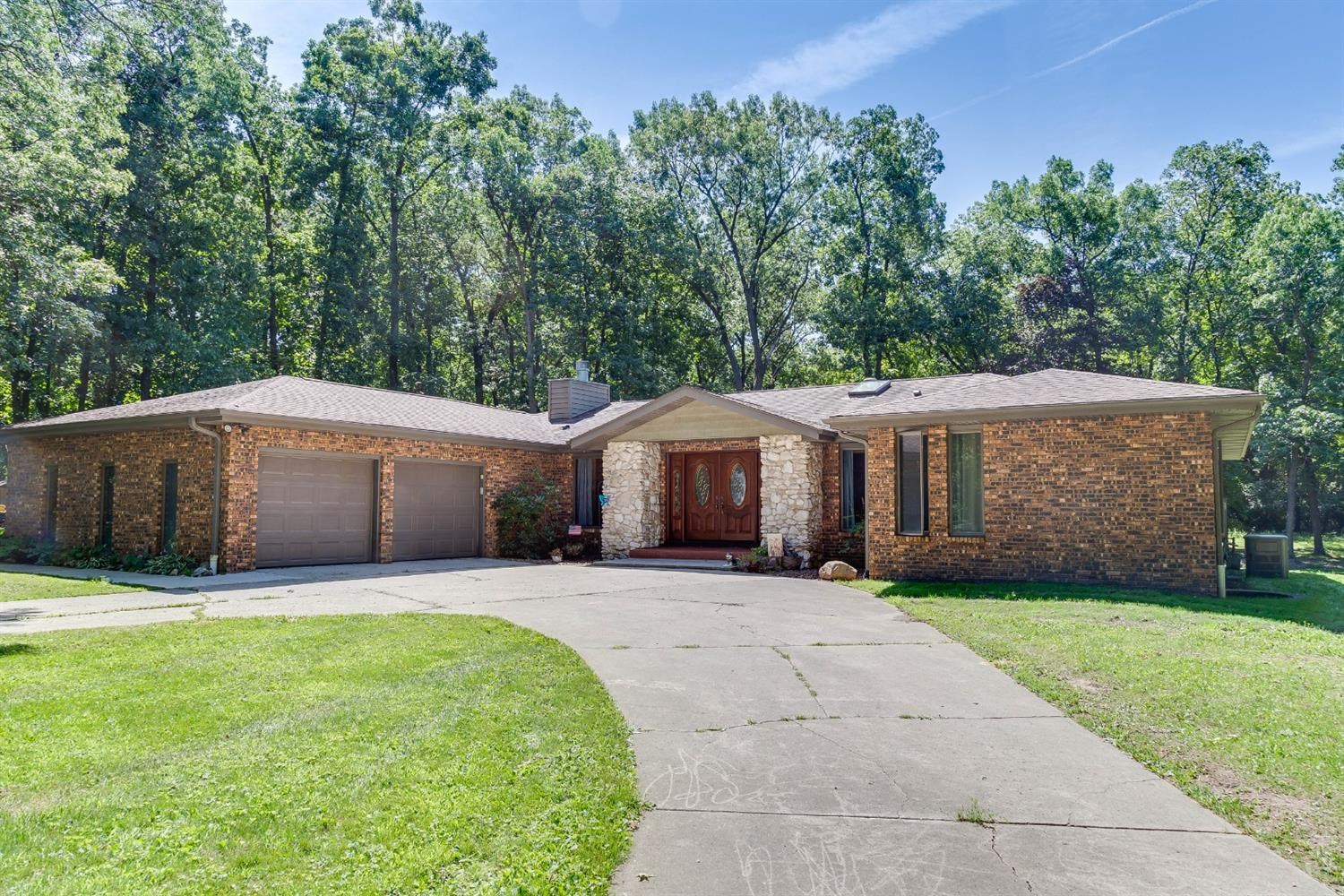 13243 Tyler Street Crown Point, IN 46307 - Photo 1 of 33 1500x1000