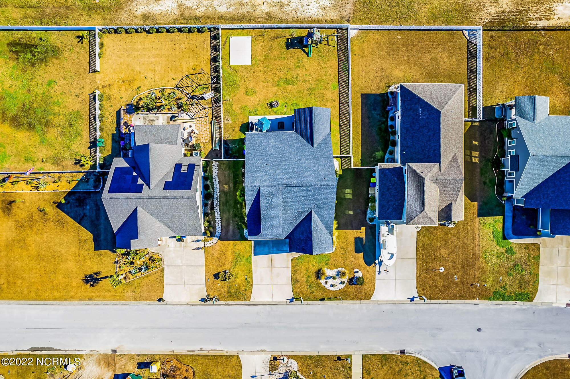 1802 Olde Farm Road Morehead City, NC 28557 - Photo 12 of 63 1802-olde-farm-9