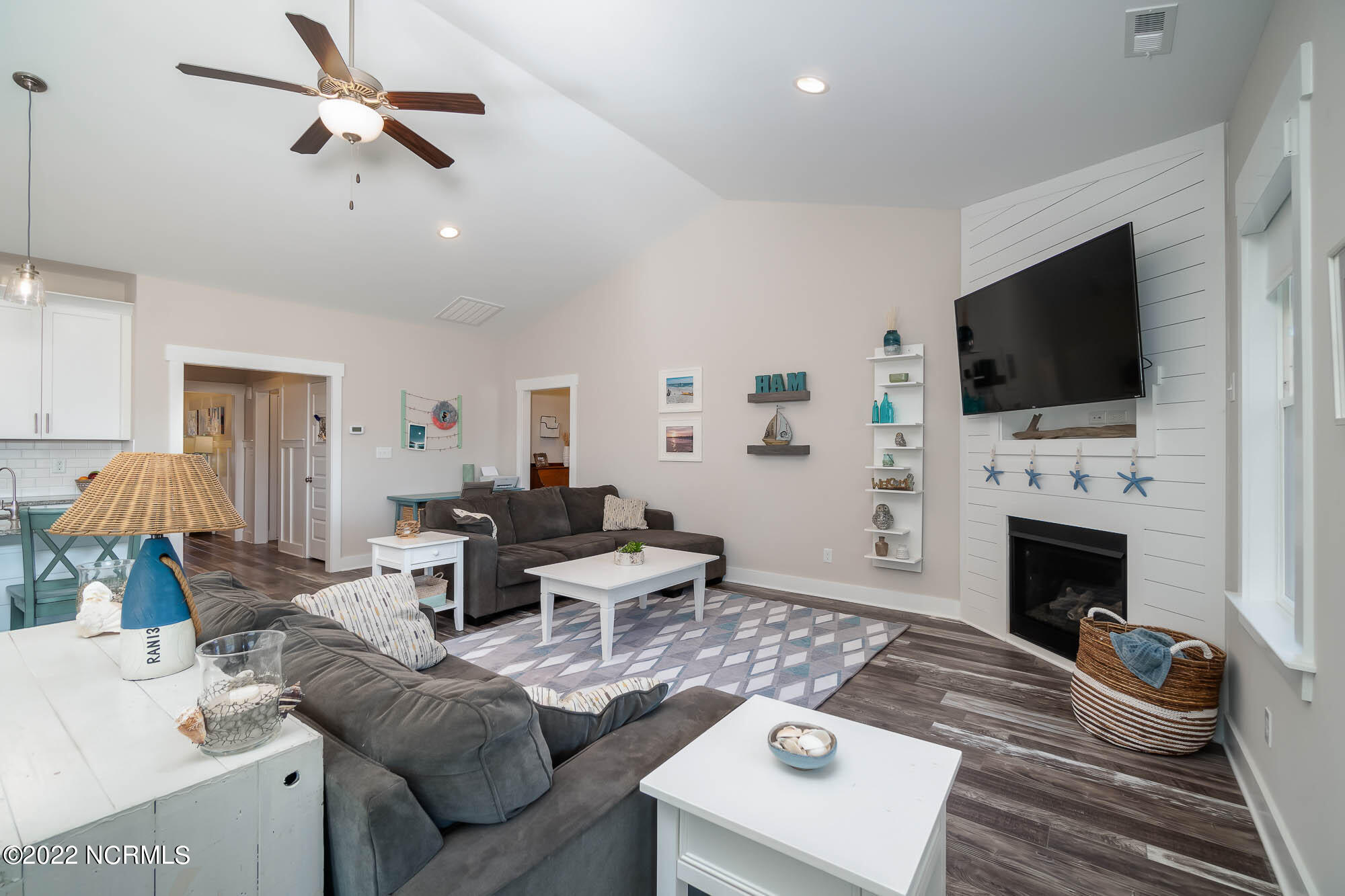 1802 Olde Farm Road Morehead City, NC 28557 - Photo 19 of 63 1802-olde-farm-25