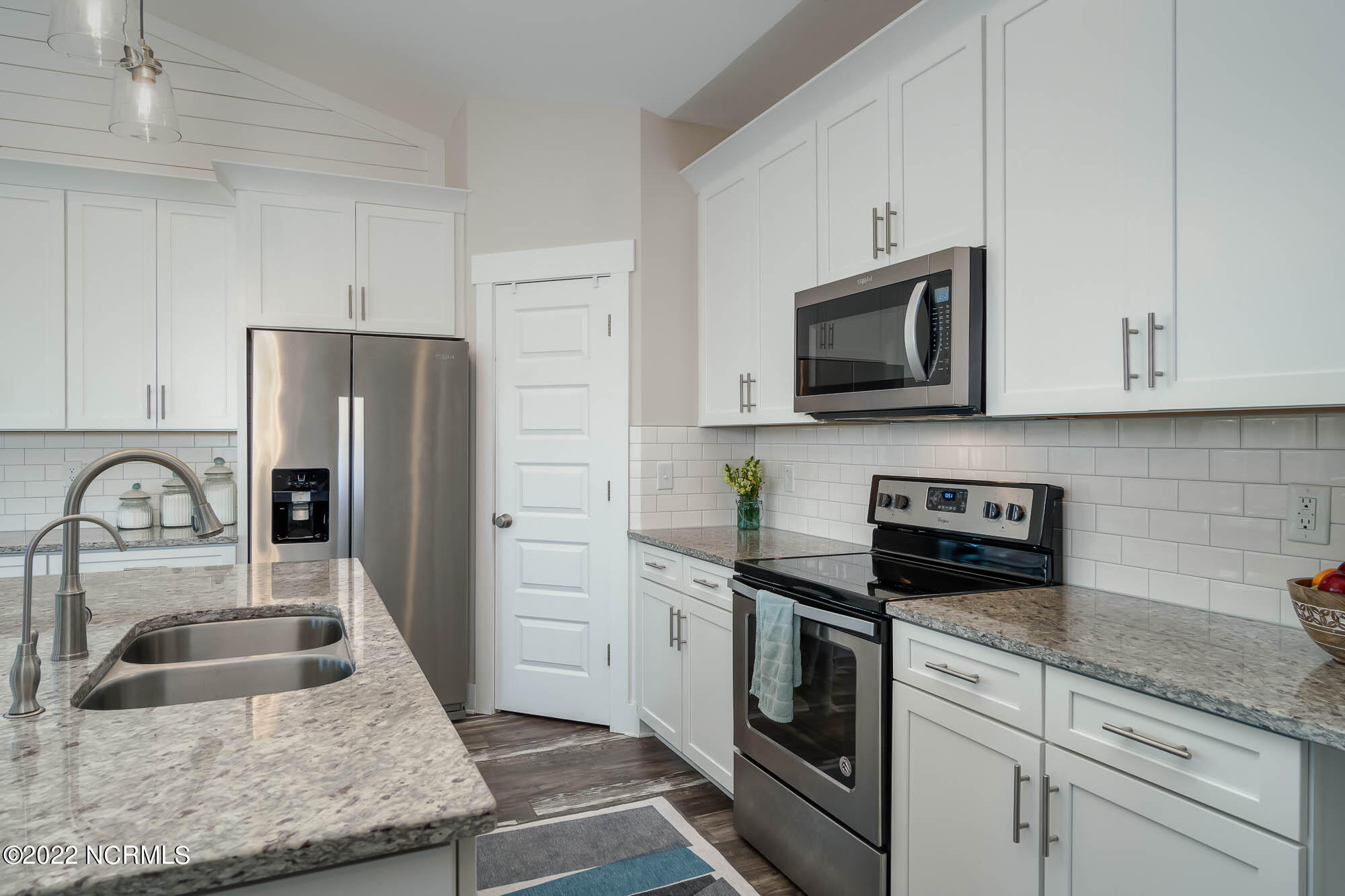 1802 Olde Farm Road Morehead City, NC 28557 - Photo 25 of 63 1802-olde-farm-22
