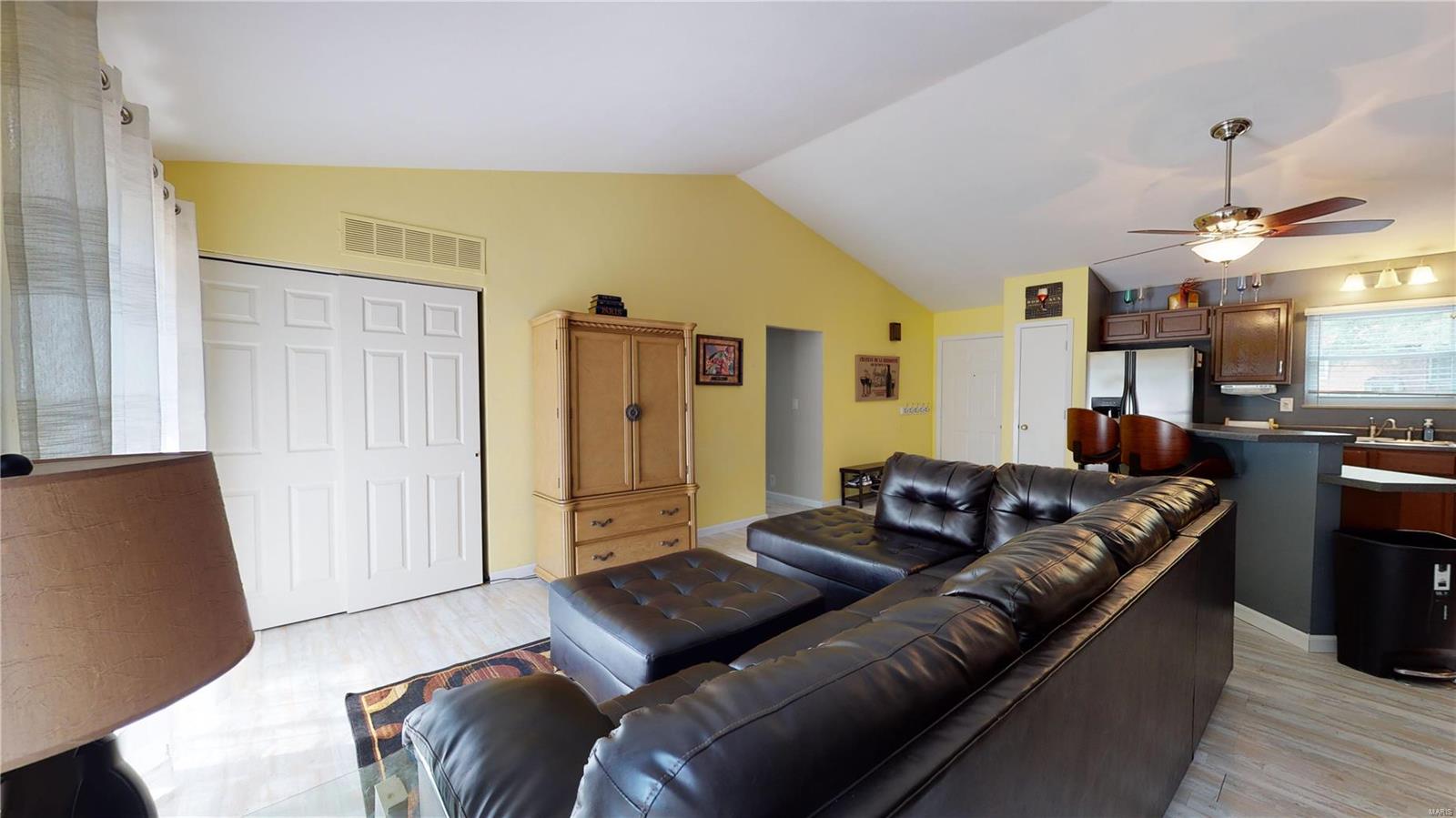 38 Innsbruck Lane Shiloh, IL 62221 - Photo 12 of 26 Gallery Image 12
