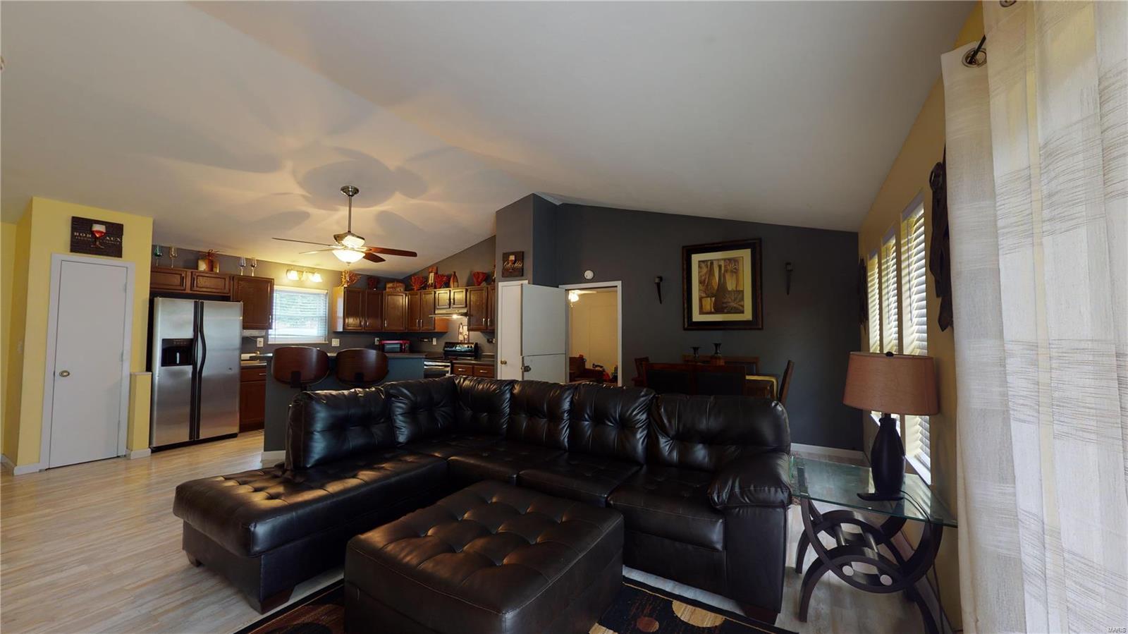 38 Innsbruck Lane Shiloh, IL 62221 - Photo 14 of 26 Gallery Image 14