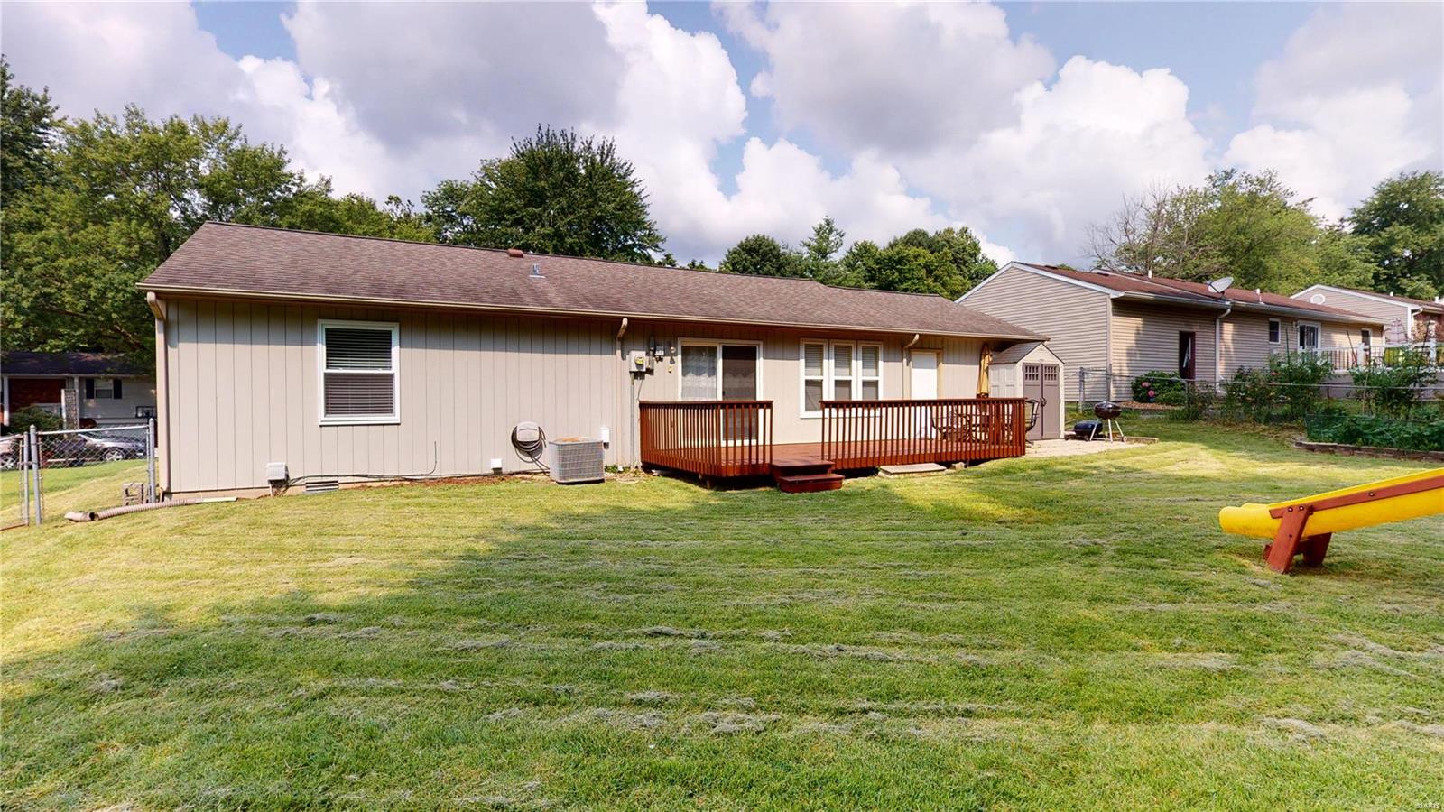 38 Innsbruck Lane Shiloh, IL 62221 - Photo 3 of 26 Gallery Image 3