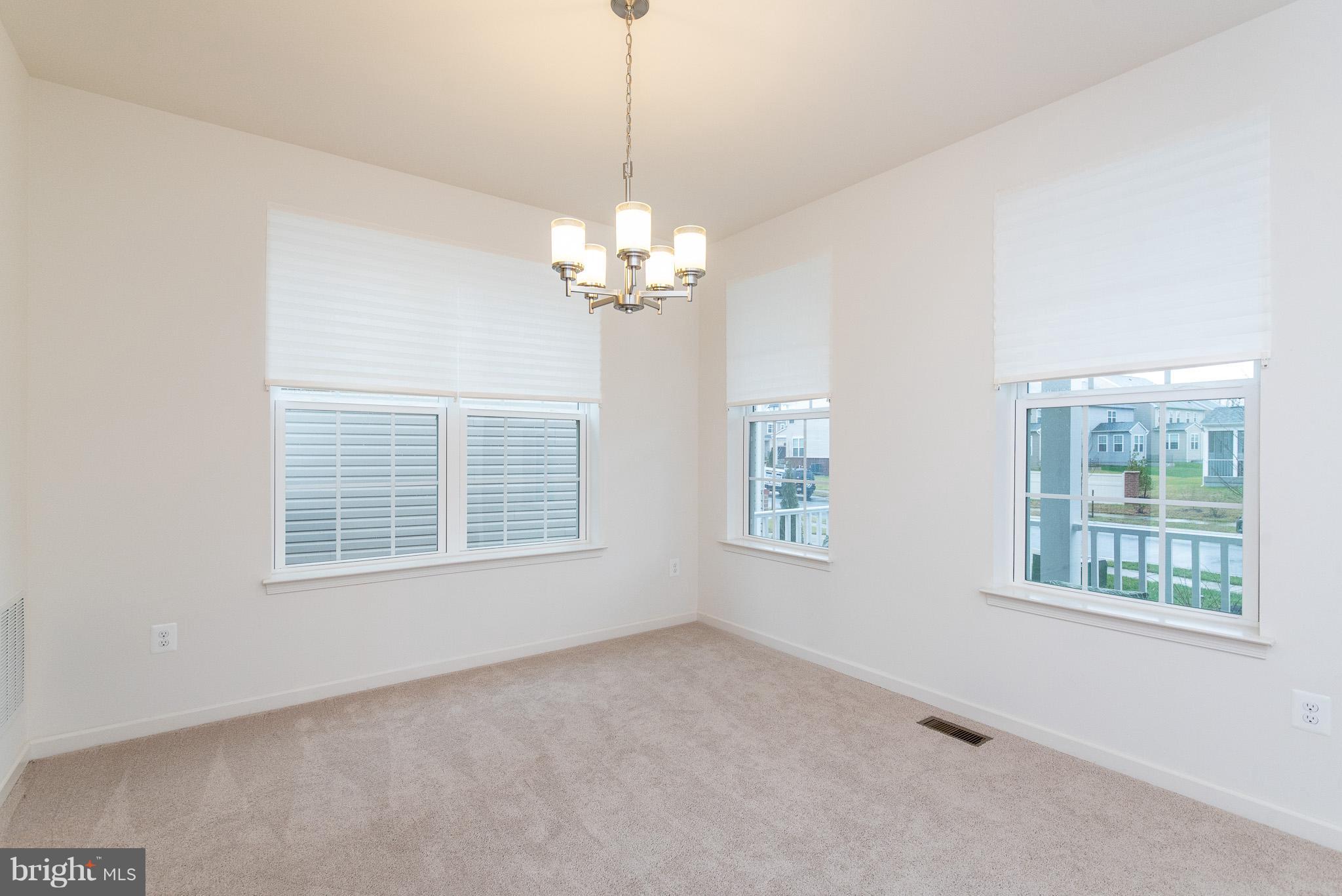 10529 Braddock Run Road Baltimore, MD 21220 - Photo 8 of 51 Dining Room