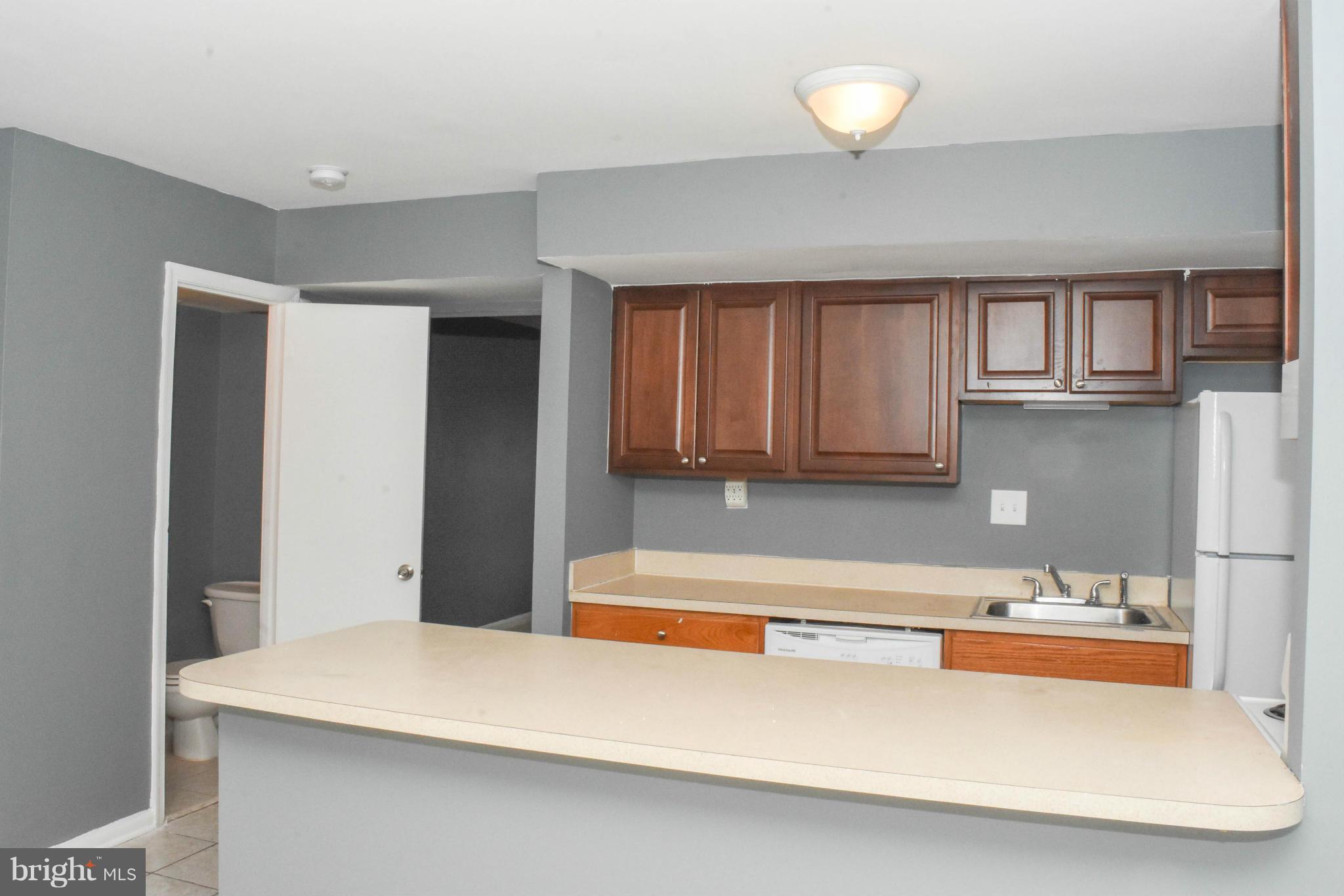 9866 Buckner Road Manassas, VA 20110 - Photo 3 of 29 Kitchen