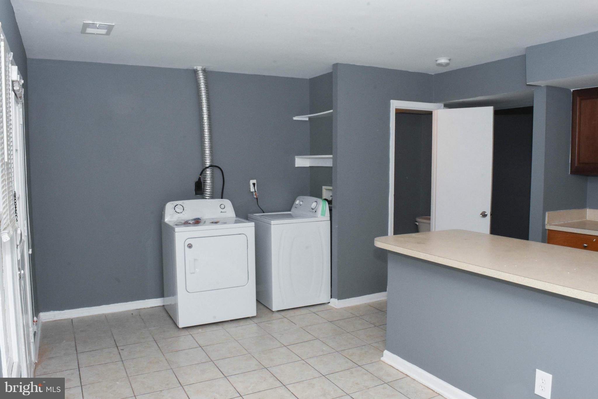 9866 Buckner Road Manassas, VA 20110 - Photo 7 of 29 Kitchen