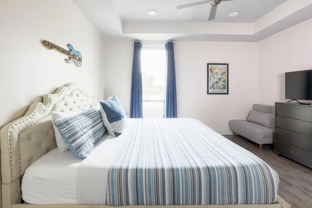 $325,000 | 900 Bartholomew Street, Unit 319, New Orleans, LA 70117