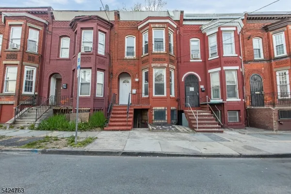 $3,000 | 46 Myrtle Avenue, Newark, NJ 07107
