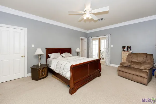 $370,000 | 1205 Highway 1, Donaldsonville, LA 70346