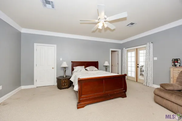 $370,000 | 1205 Highway 1, Donaldsonville, LA 70346