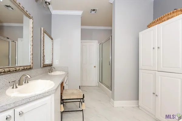 $370,000 | 1205 Highway 1, Donaldsonville, LA 70346