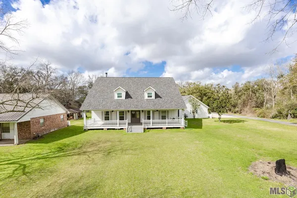 $370,000 | 1205 Highway 1, Donaldsonville, LA 70346