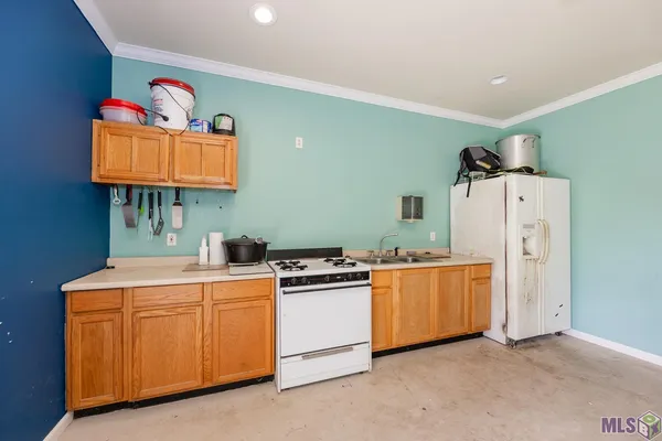 $370,000 | 1205 Highway 1, Donaldsonville, LA 70346