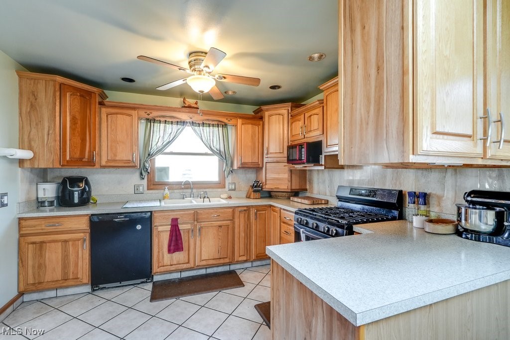 455 Stanley Road Akron, OH 44312 - Photo 10 of 35