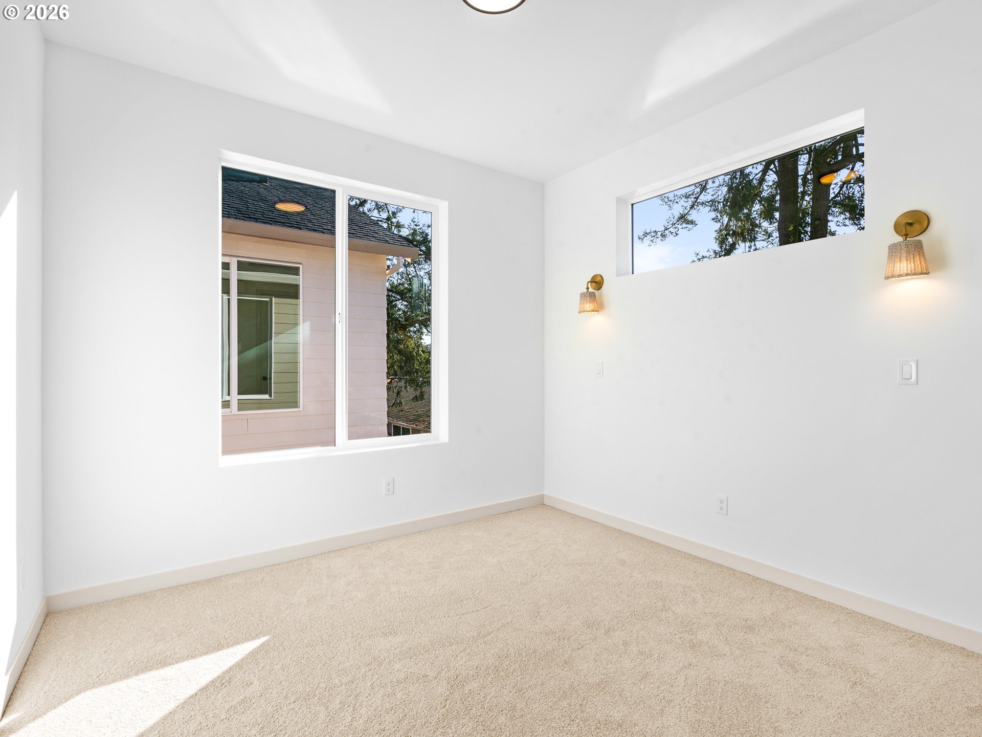 7456 Southeast Tolman Street Portland, OR 97206 - Photo 11 of 17