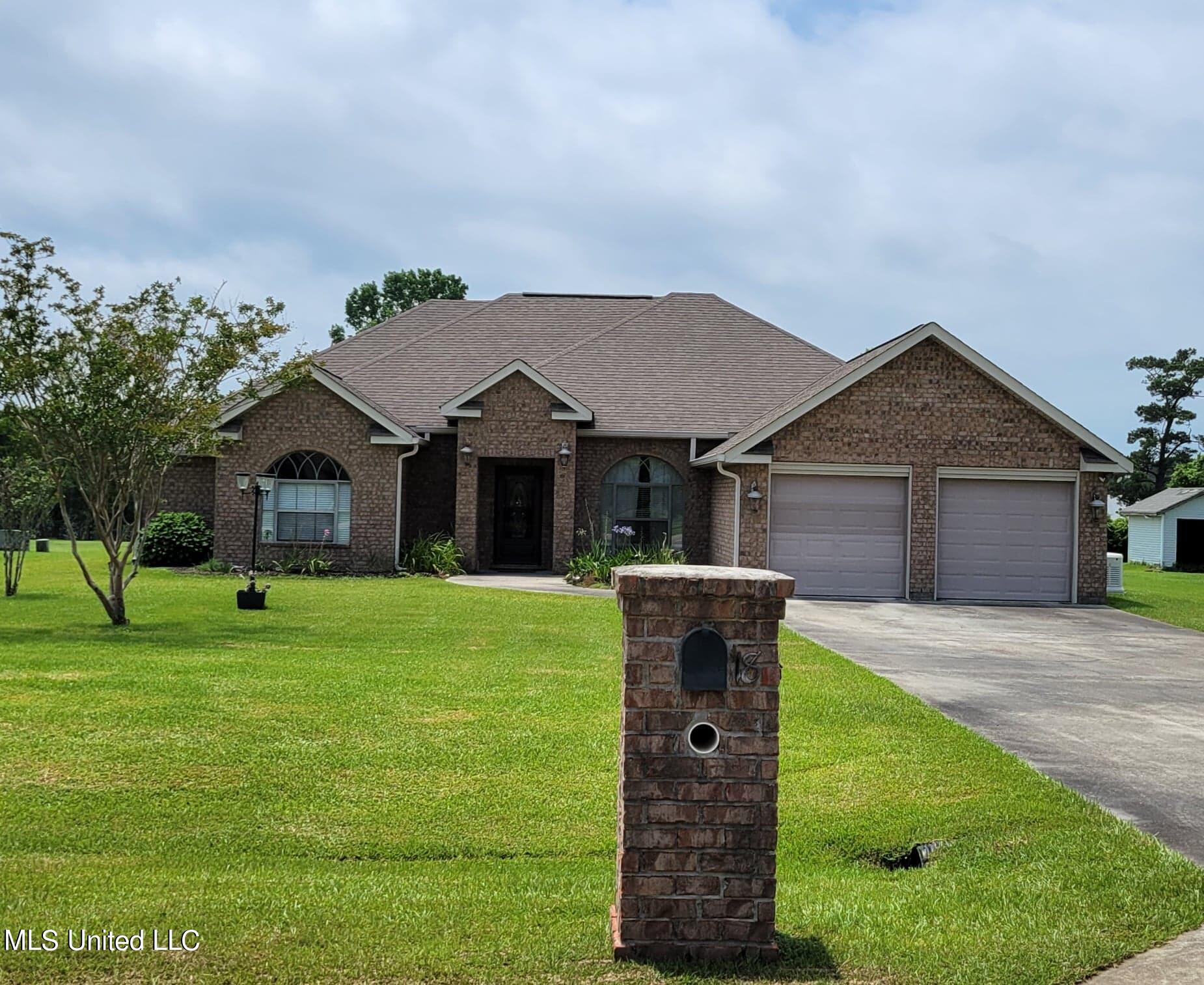 18 Paper Shell Road Carriere, MS 39426 - Photo 1 of 56 4 front of house 4