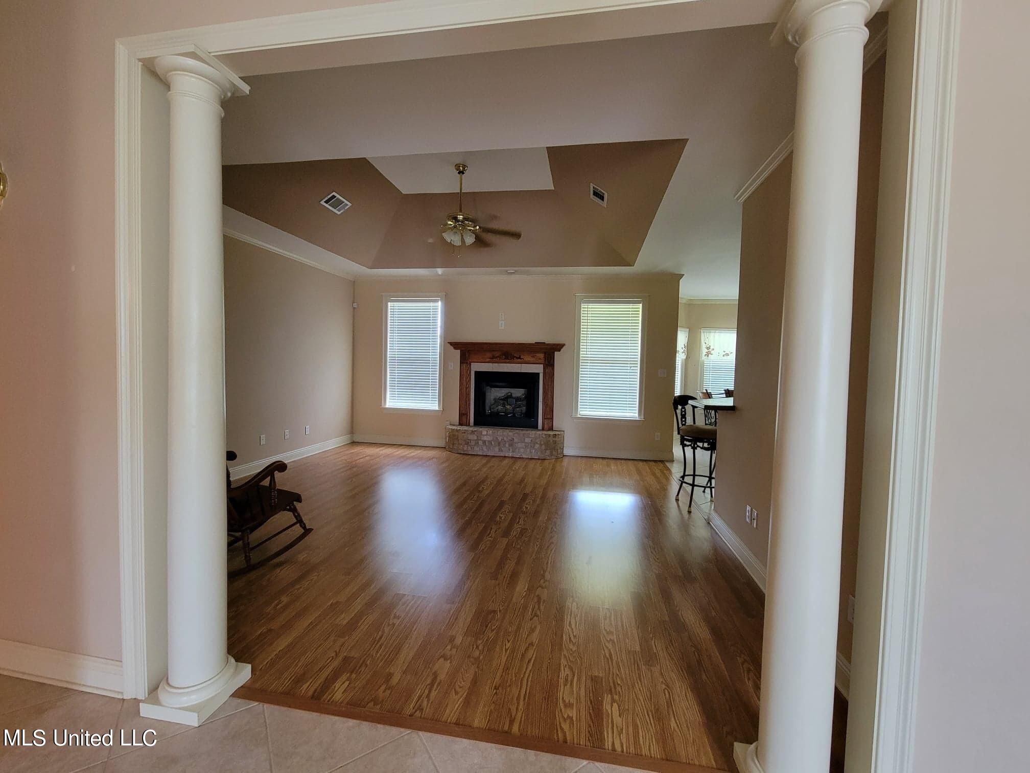 18 Paper Shell Road Carriere, MS 39426 - Photo 13 of 56 10 living room 1
