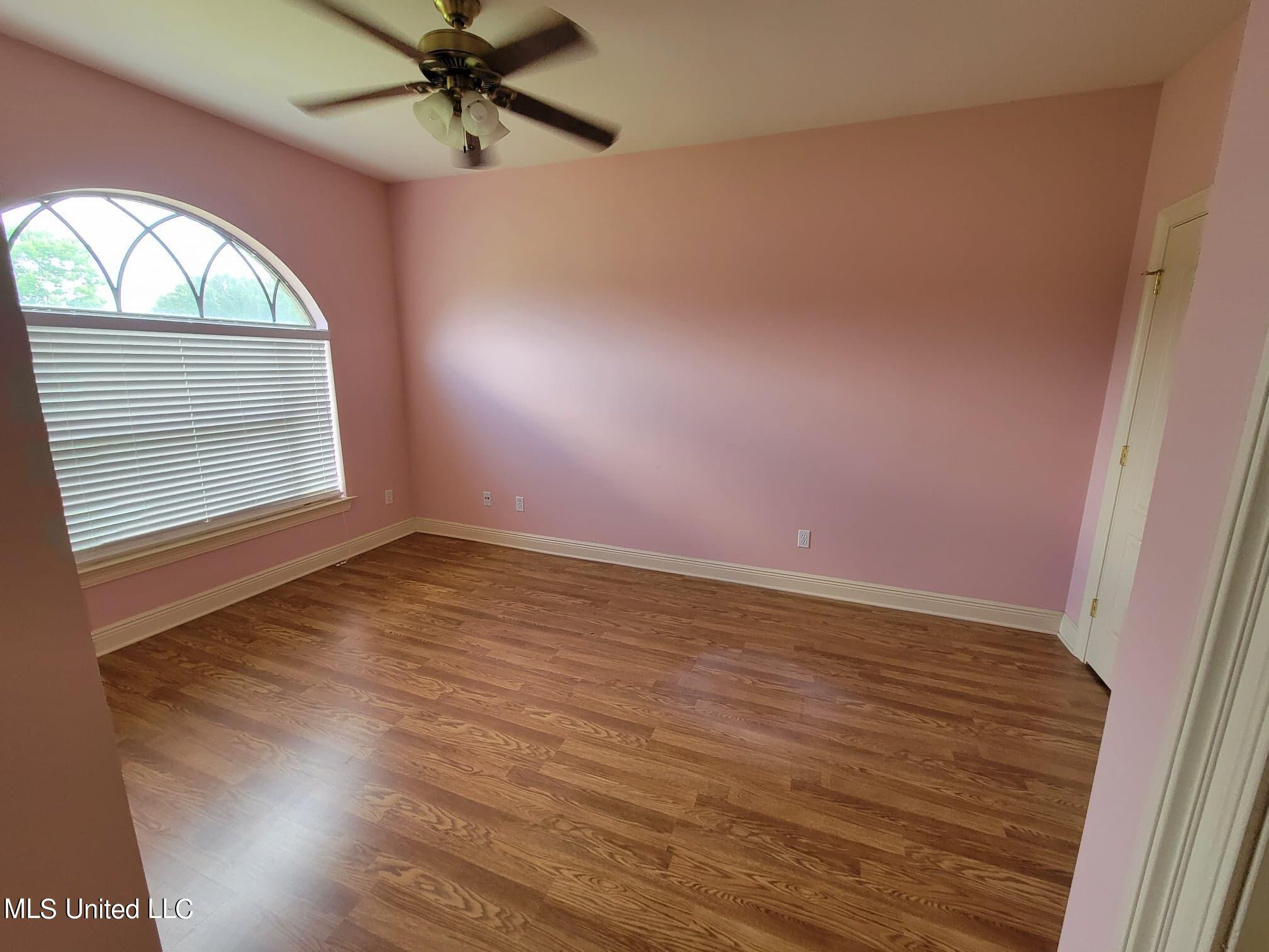 18 Paper Shell Road Carriere, MS 39426 - Photo 24 of 56 21 Office - Bonus room - 4th bedroom 1