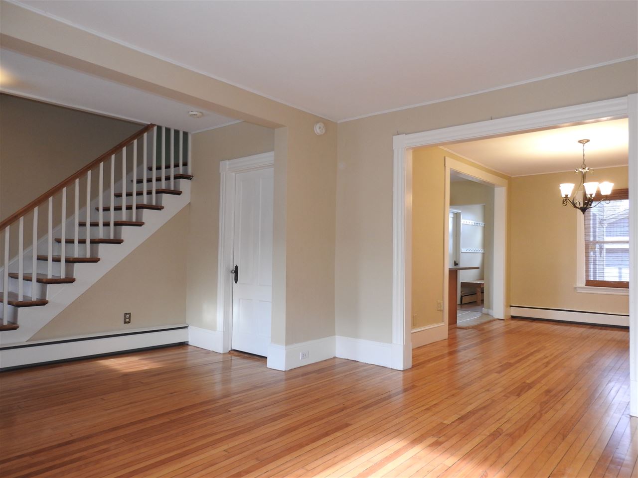 19 Crescent Street Rutland, VT 05701 - Photo 8 of 22 Gallery Image 8