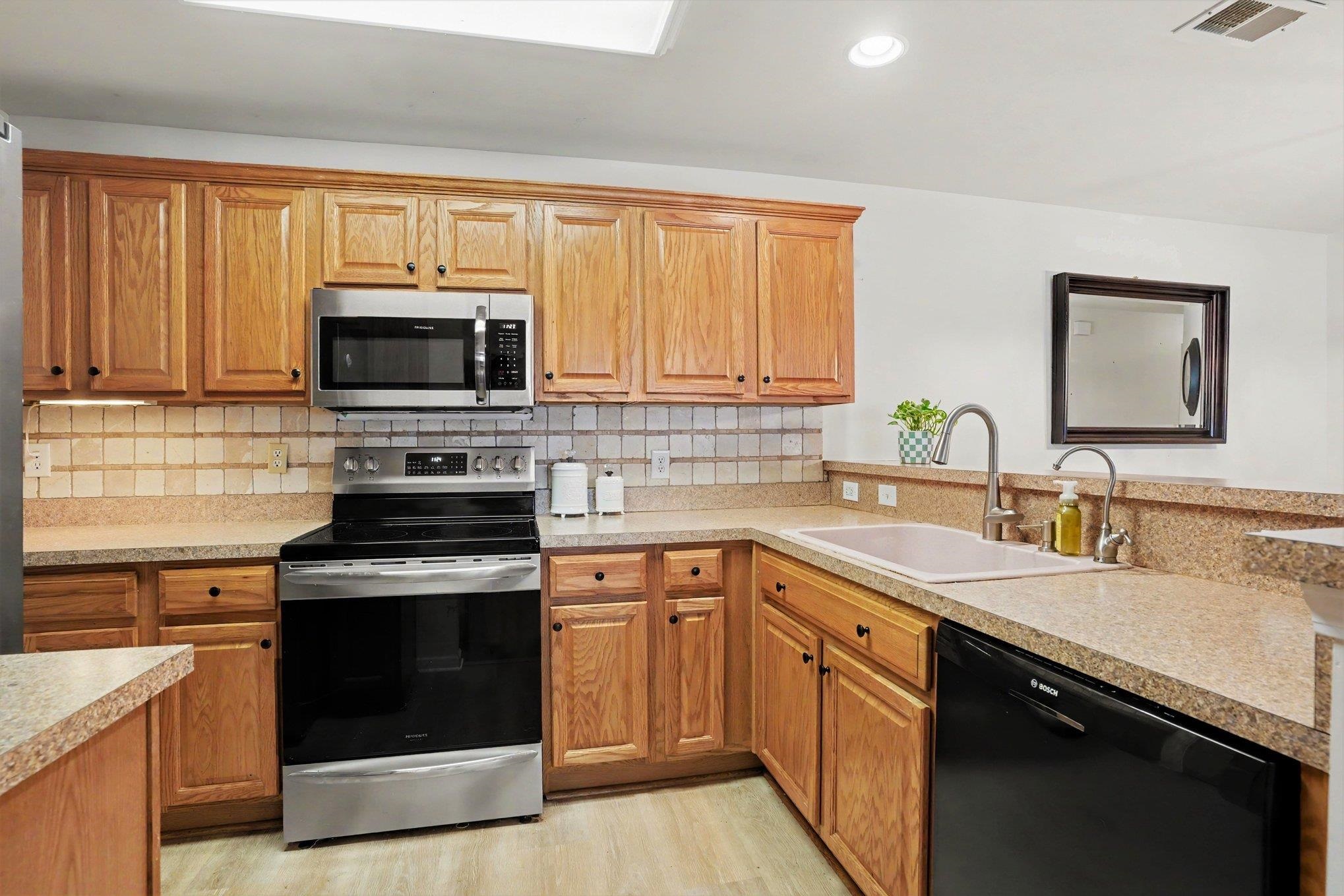 131 Veranda Way, Unit 2B Murrells Inlet, SC 29576 - Photo 13 of 28 Gallery Image 13