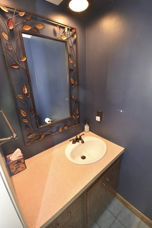151 Rolling Ridge Road Amherst, MA 01002 - Photo 14 of 38 Gallery Image 14