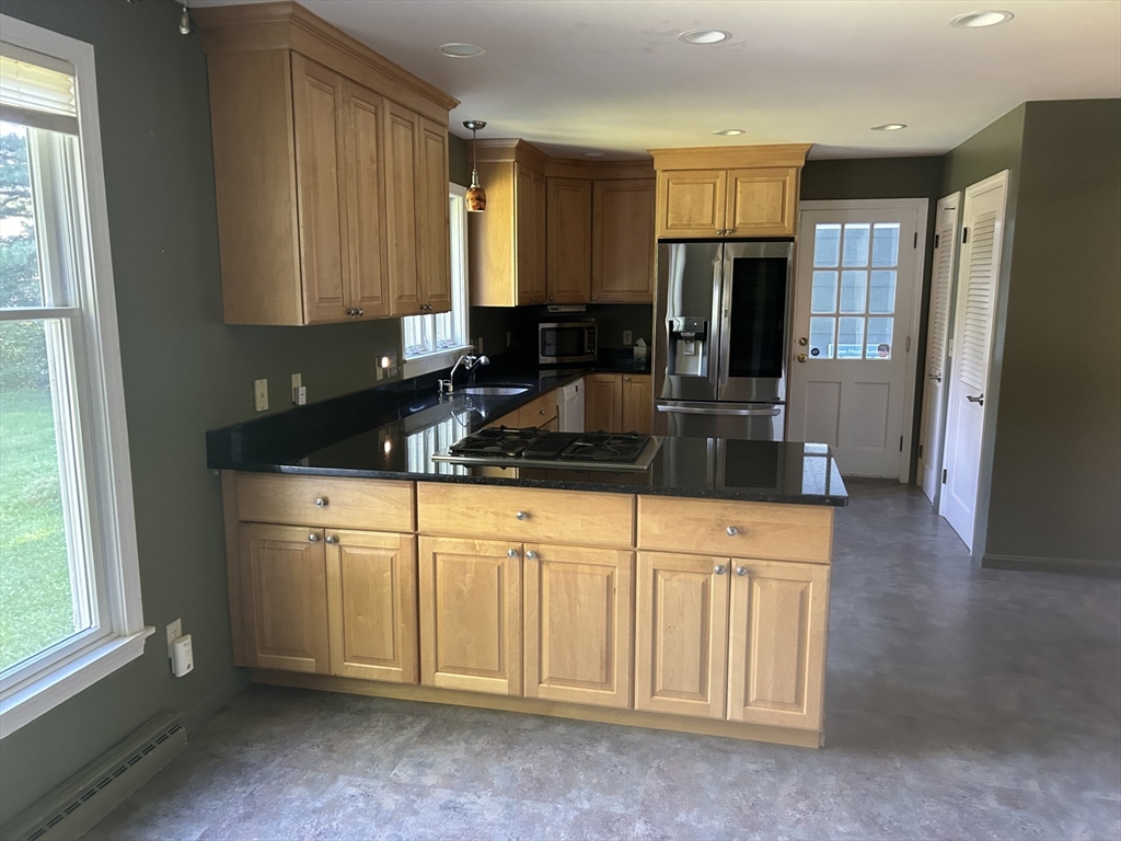 151 Rolling Ridge Road Amherst, MA 01002 - Photo 36 of 38 Gallery Image 36