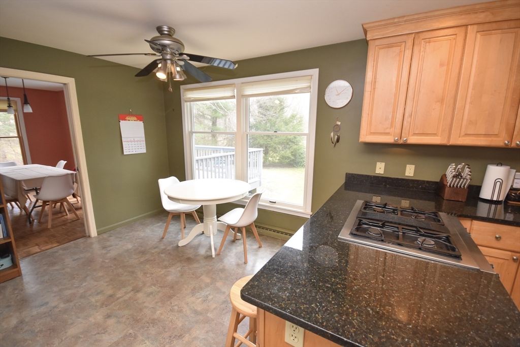 151 Rolling Ridge Road Amherst, MA 01002 - Photo 10 of 38 Gallery Image 10