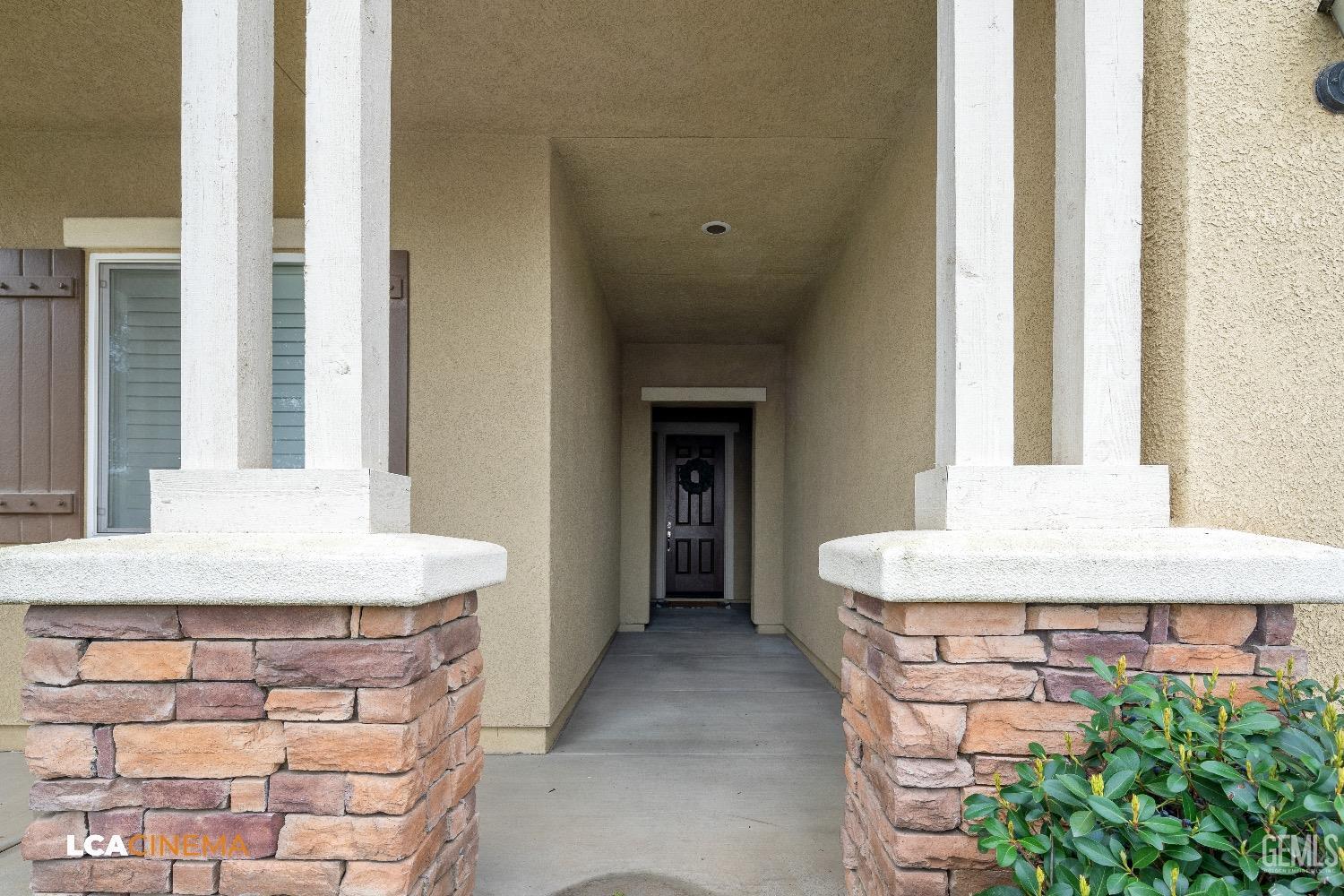 Undisclosed Address Bakersfield, CA 93314 - Photo 5 of 29 a room with a table and chairs
