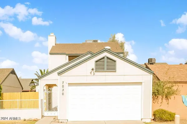 $2,215 | 7030 South 42nd Street, Phoenix, AZ 85042