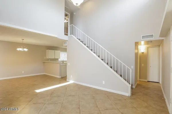 $2,235 | 7030 South 42nd Street, Phoenix, AZ 85042