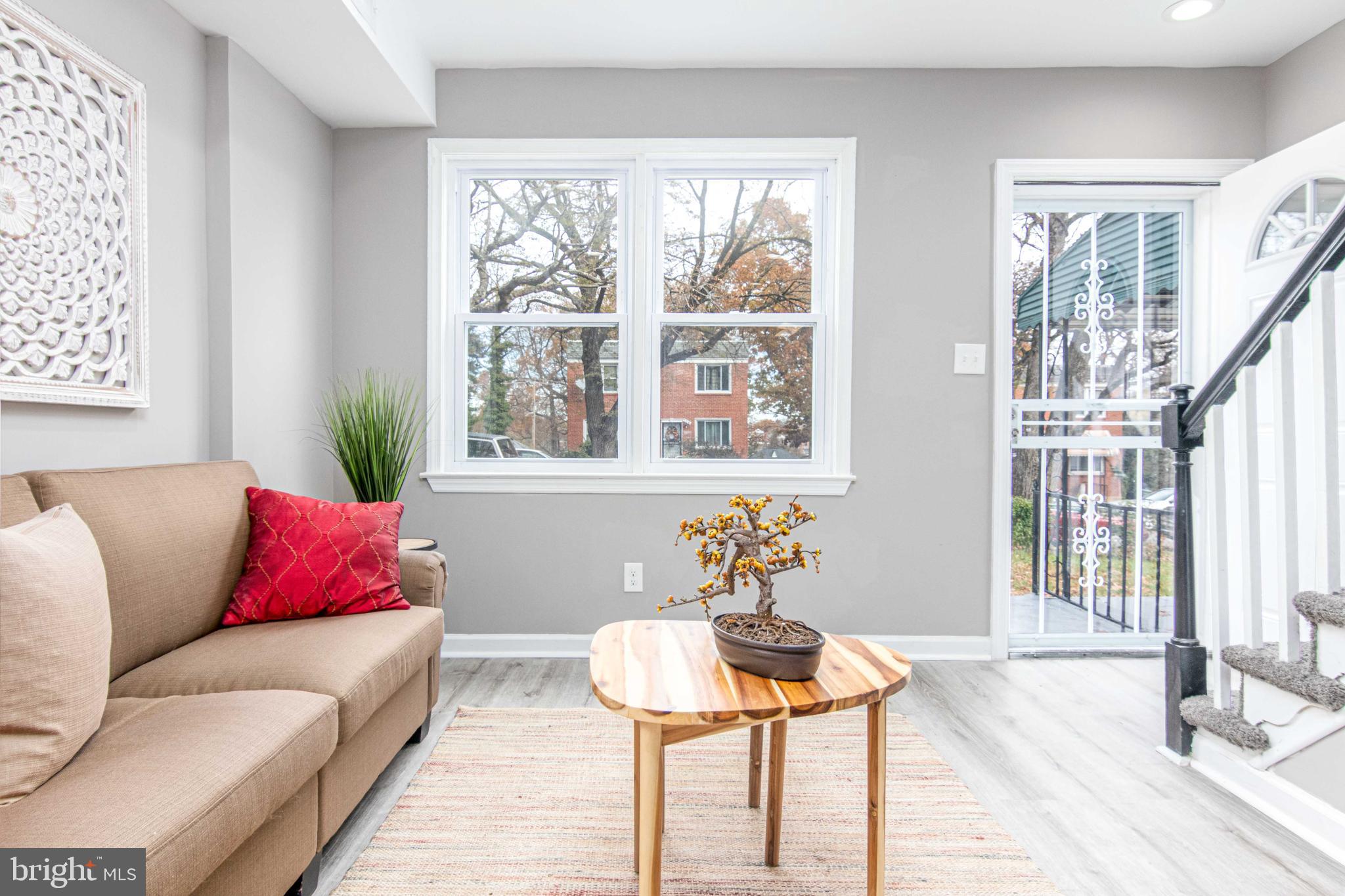 701 St Dunstans Road Baltimore, MD 21212 - Photo 11 of 41
