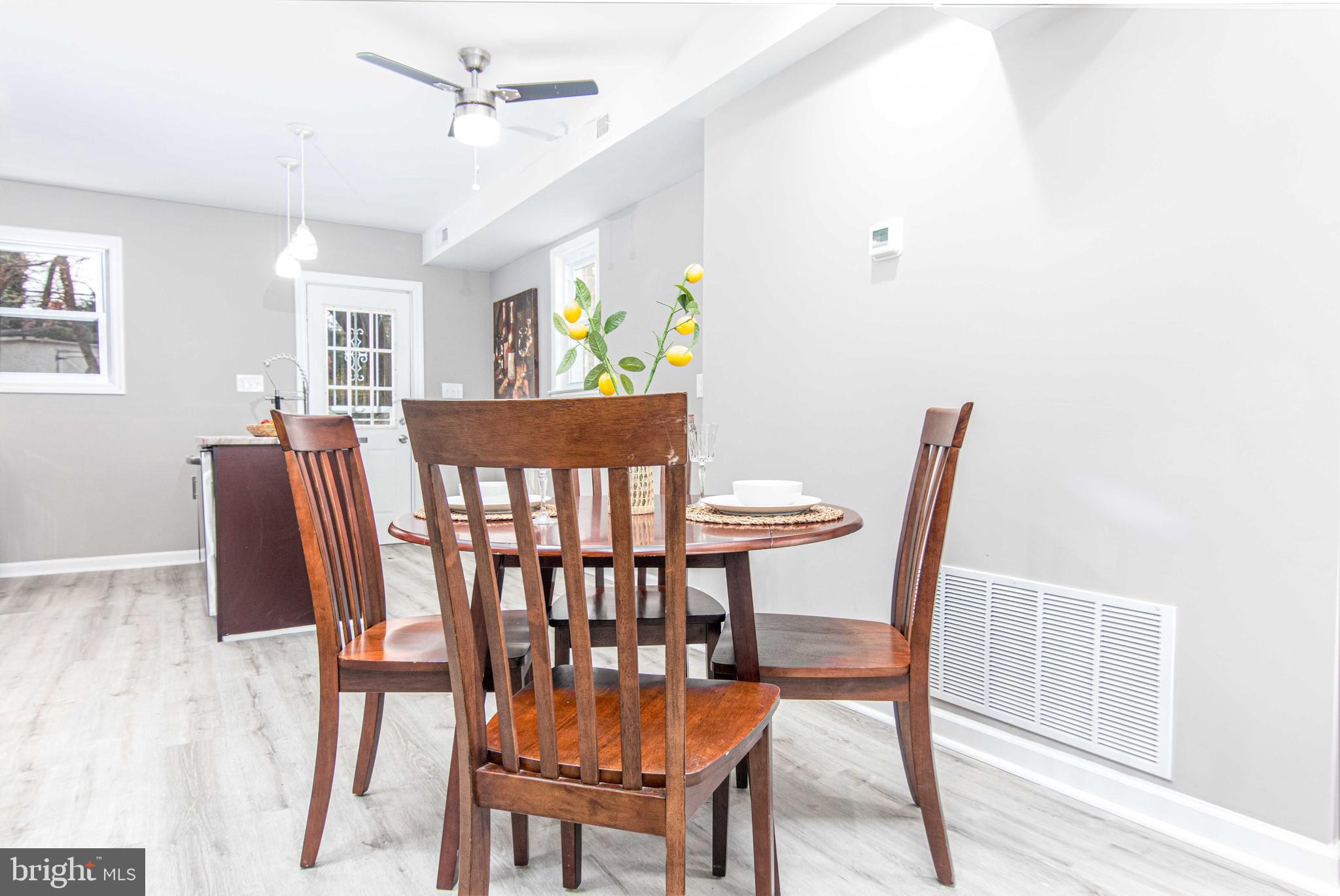 701 St Dunstans Road Baltimore, MD 21212 - Photo 13 of 41