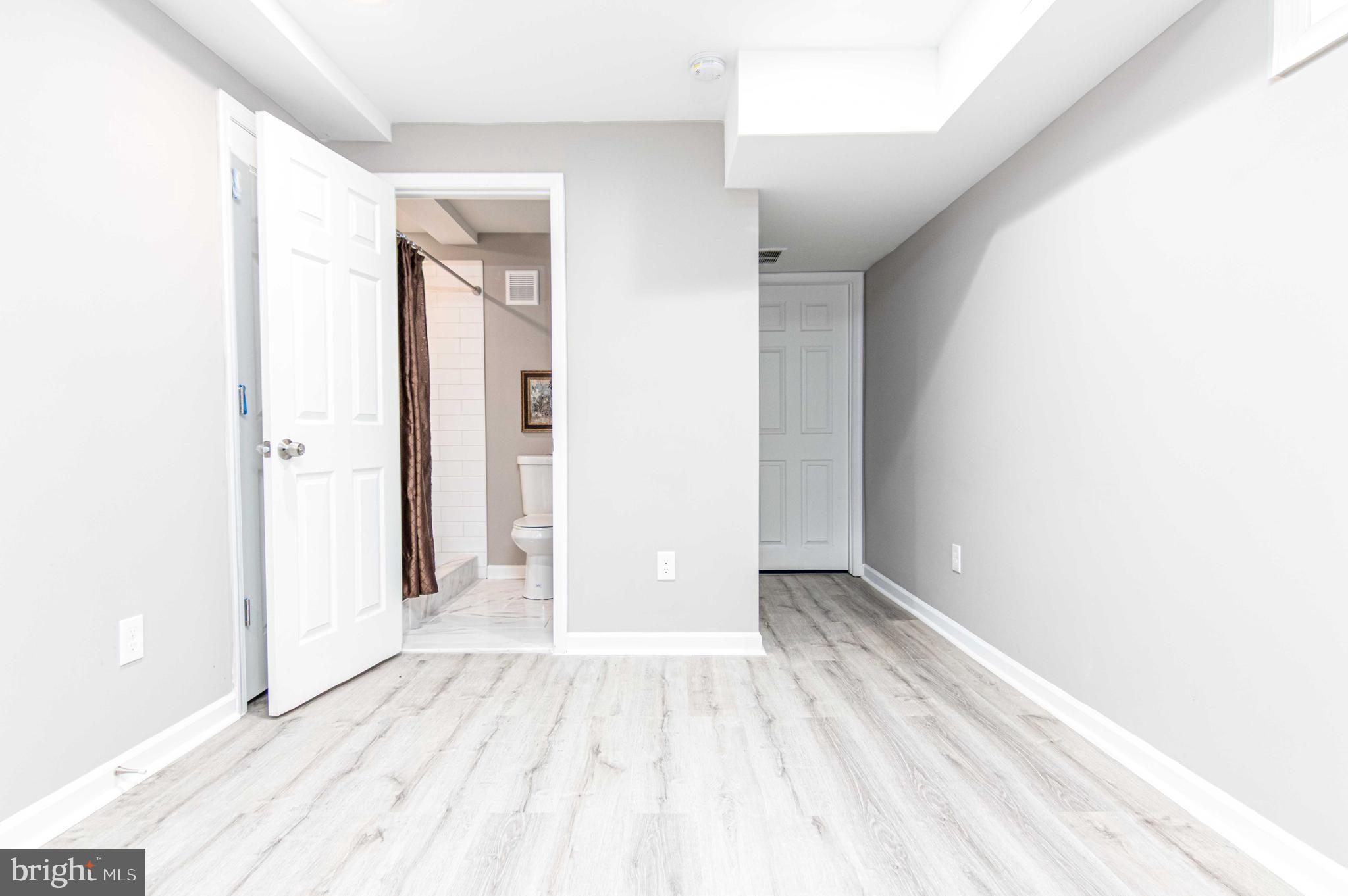 701 St Dunstans Road Baltimore, MD 21212 - Photo 23 of 41