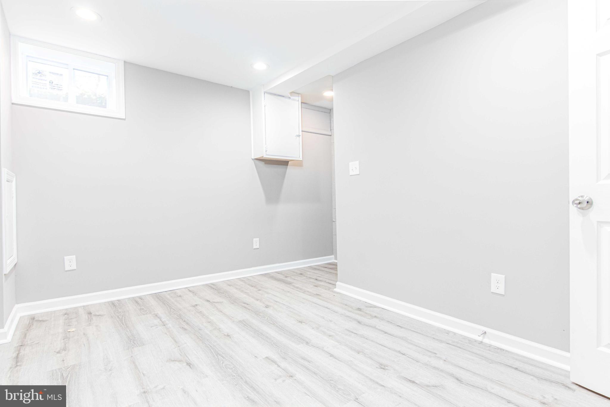 701 St Dunstans Road Baltimore, MD 21212 - Photo 24 of 41