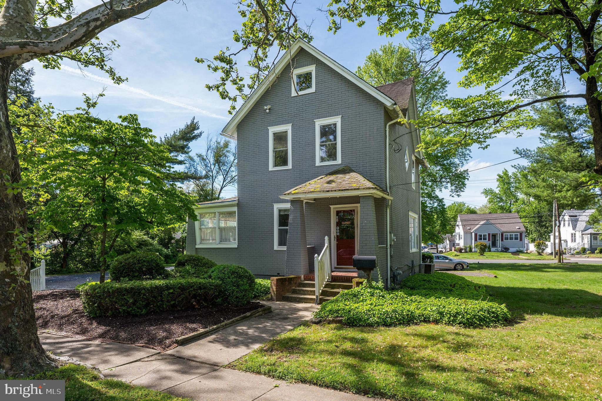 36 Chews Landing Road Clementon, NJ 08021 - Photo 1 of 23 Entrance to the House